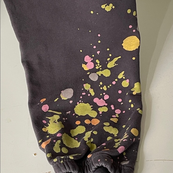 Natural Life Quinn Joggers Charcoal Peace - Picture 7 of 8